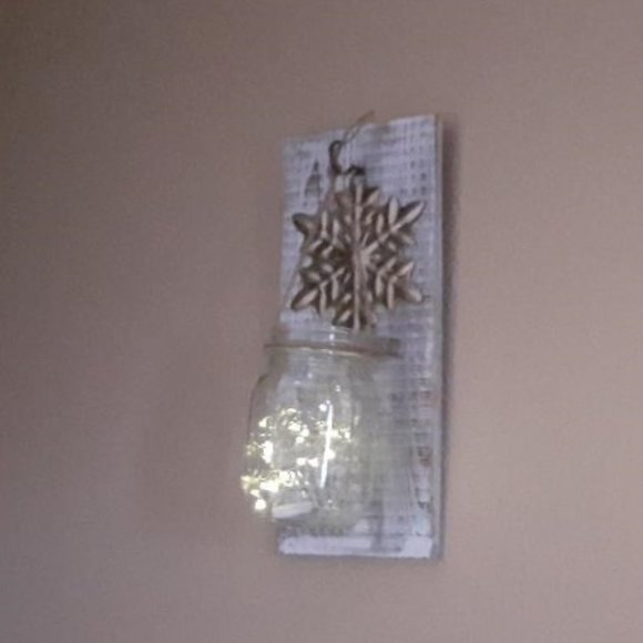 Snowflake Mason Jar Sconce - Picture 2 of 4